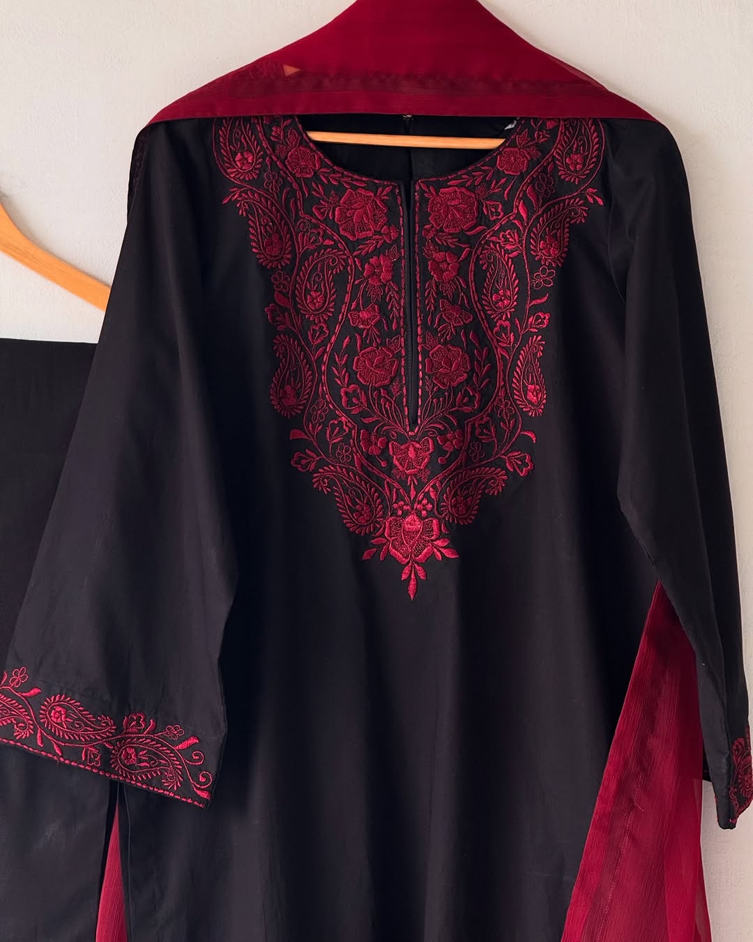 Sequence Embroidery Three Piece