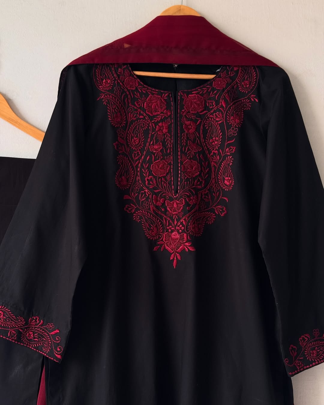 Sequence Embroidery Three Piece