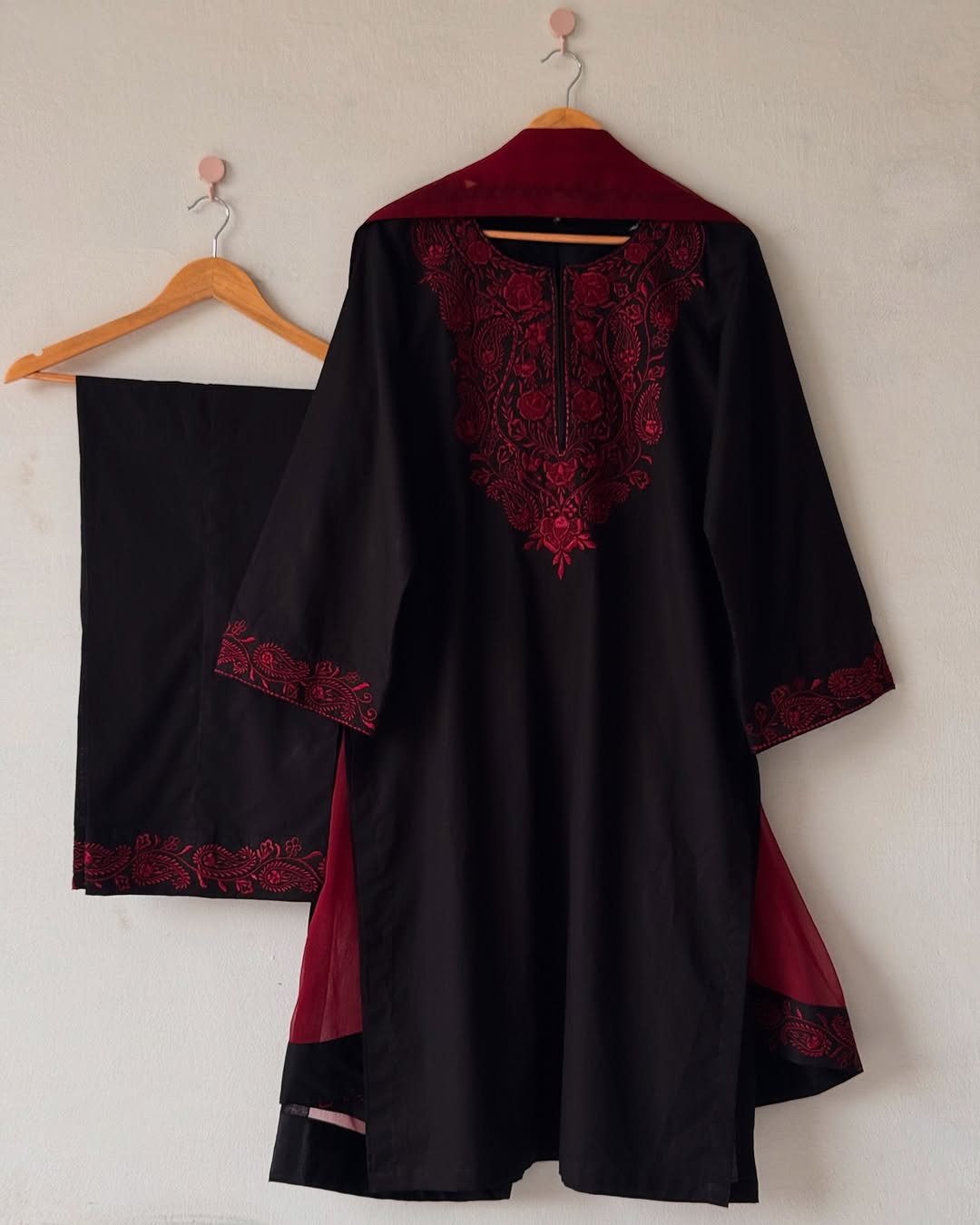 Sequence Embroidery Three Piece